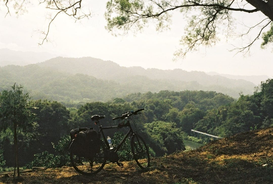 Climbing the formidable hills of Shitan