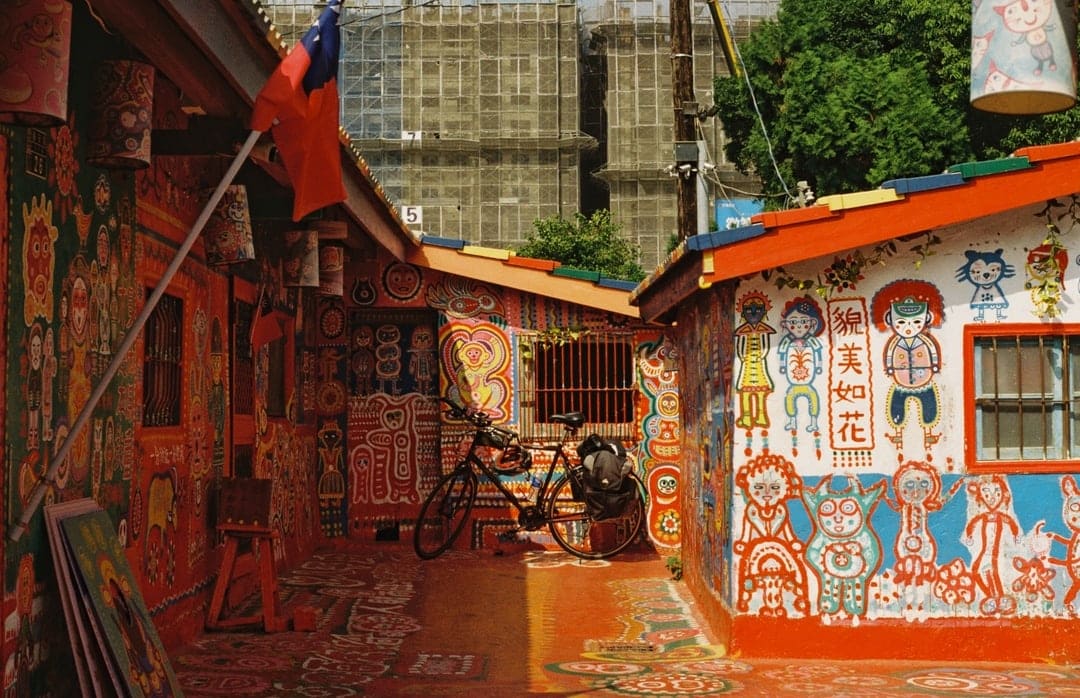 “Rainbow Village” in Taichung, painted by an ex-soldier to save it from demolition